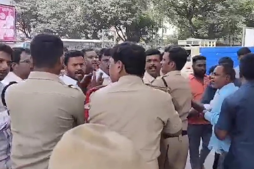 Ticket to defector sparks protest by supporters of Congress leader