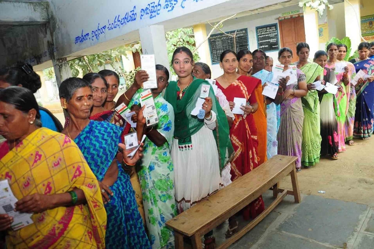 Female voters exceed males in Telangana