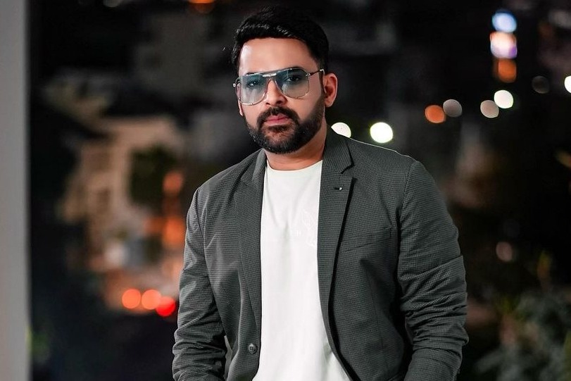 'Do you think these passengers will fly IndiGo again', Kapil Sharma tweets after delay in flight