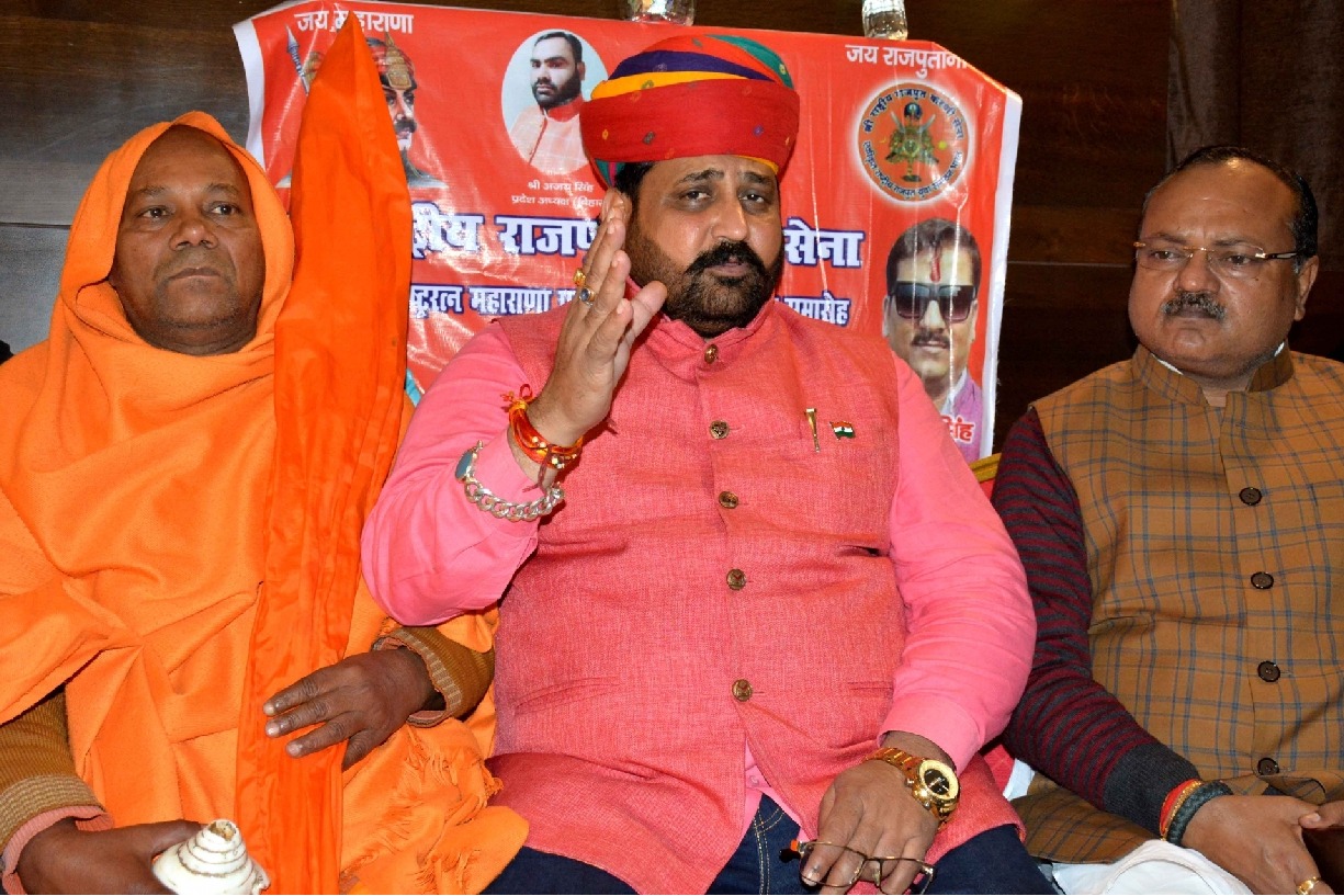 National President of Shri Rashtriya Rajput Karni Sena, Gogamedi shot dead
