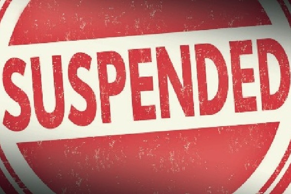 Dhoni's school boy fan writes 'Thala' in exam paper; suspended