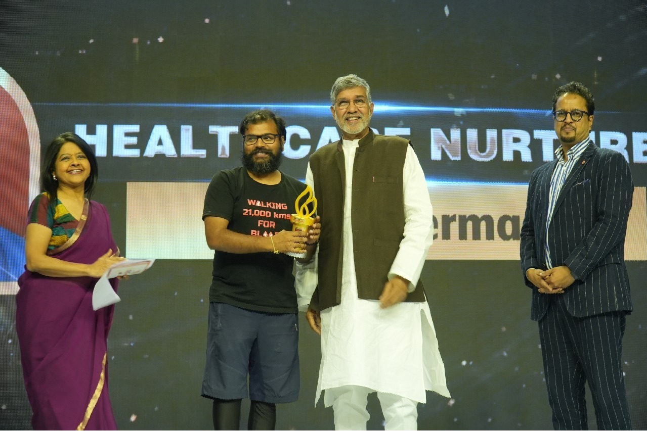 Activist on 21,000-km walk with a mission: ‘Nobody must die waiting for blood’