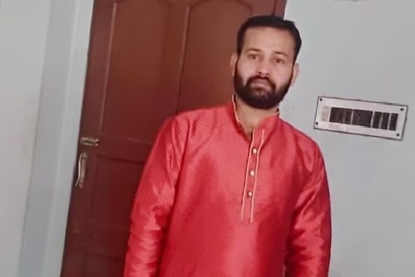 LS security breach 'mastermind' Lalit Jha surrenders before Delhi Police