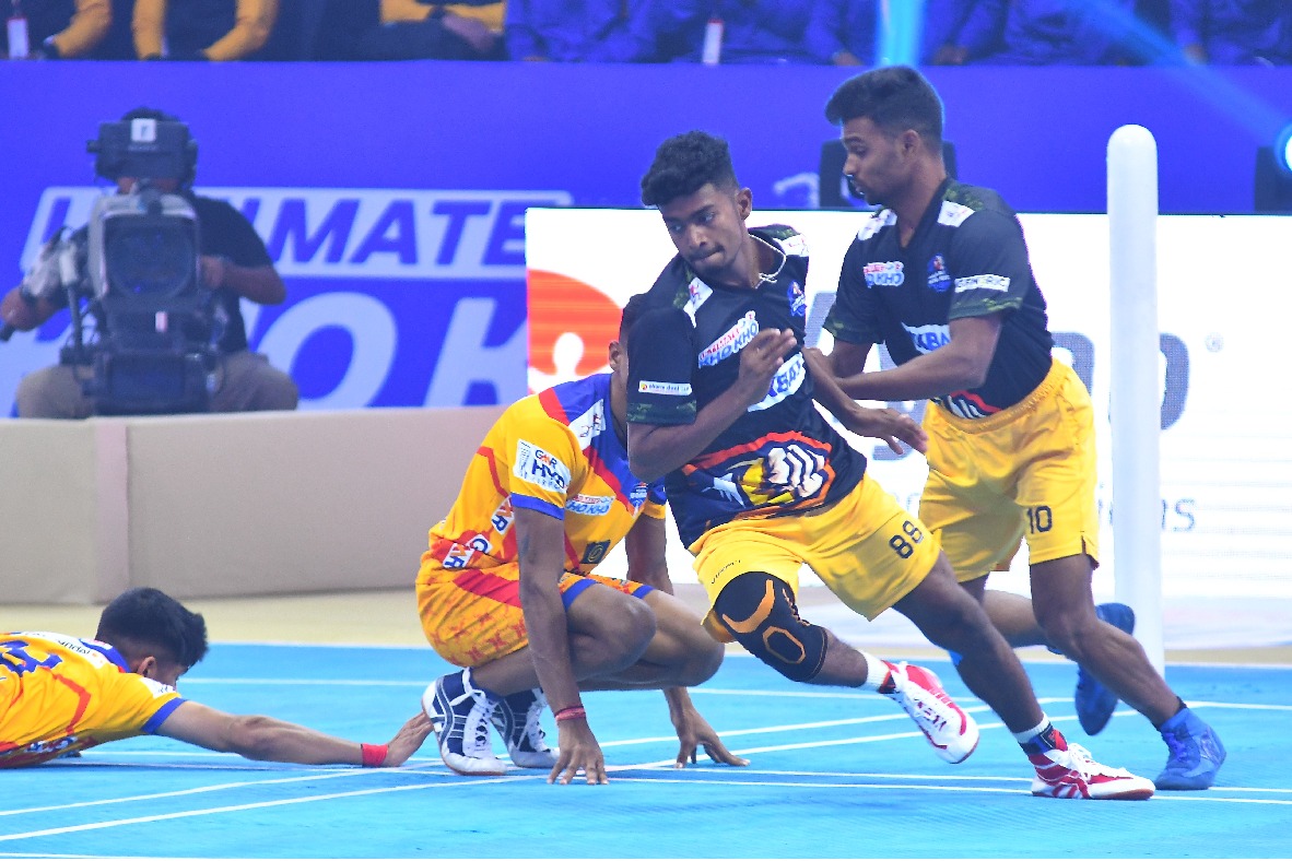 Ultimate Kho Kho: Telugu Yoddhas defeat Mumbai Khiladis 46-44 in season 2 thriller
