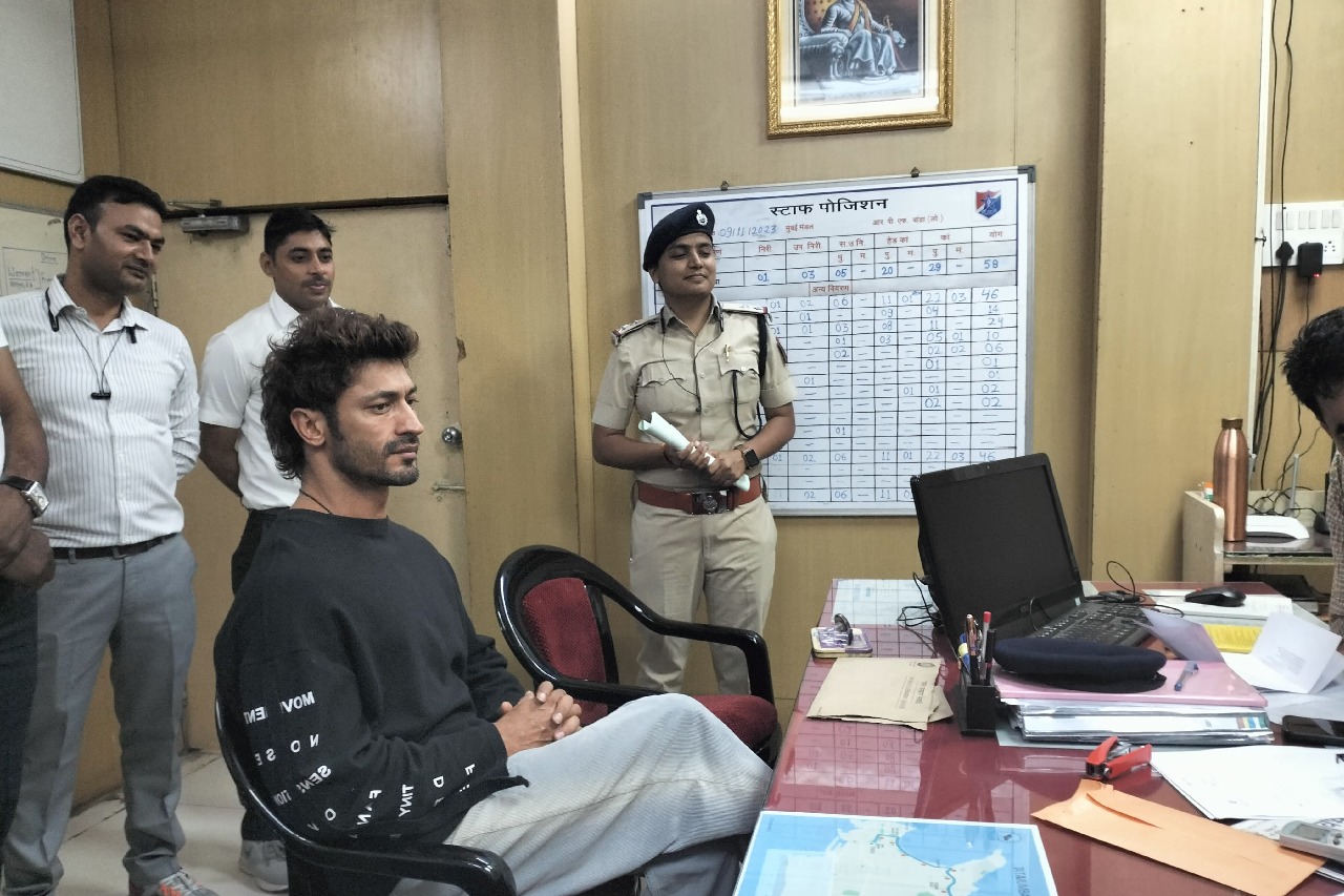 Vidyut Jammwal held by railway cops reportedly for engaging in risky stunts