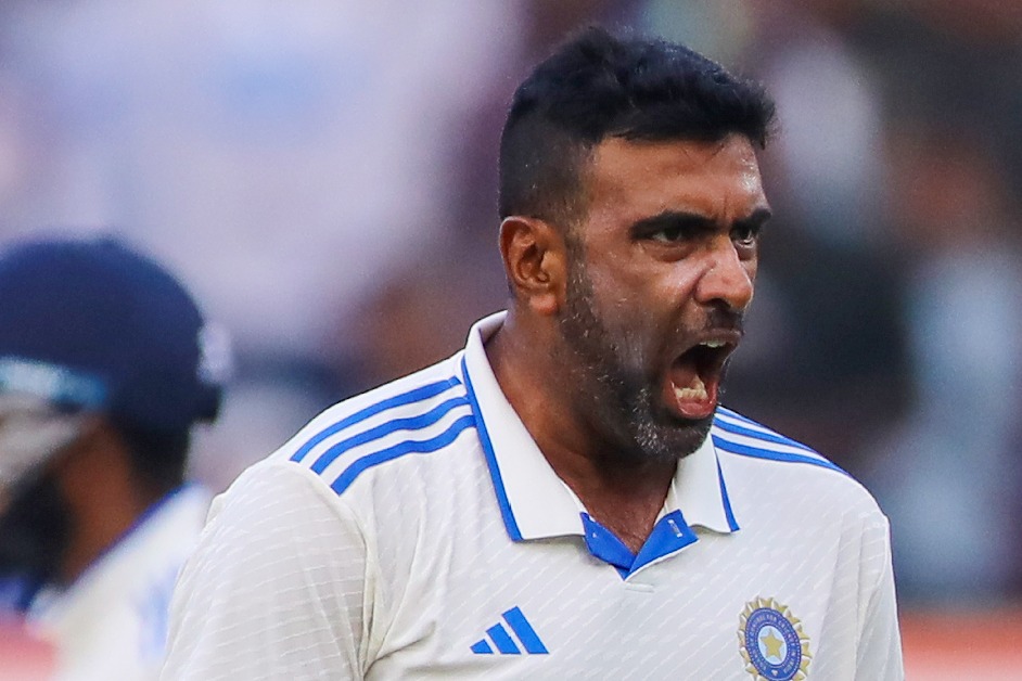 3rd Test: Ashwin becomes second Indian bowler to pick 500 Test wickets