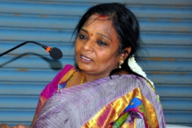 "I Know How to Take Care of a Child as a Mother Since I am a Gynecologist," Says Governor Tamilisai