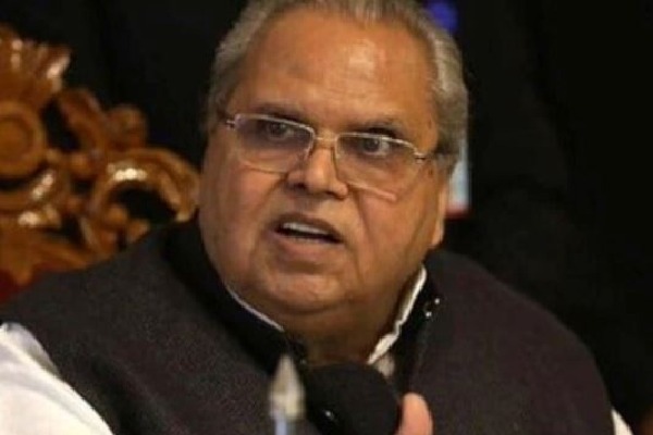 Kiru Hydropower corruption case: CBI searches premises of ex-J&K Guv Satya Pal Malik