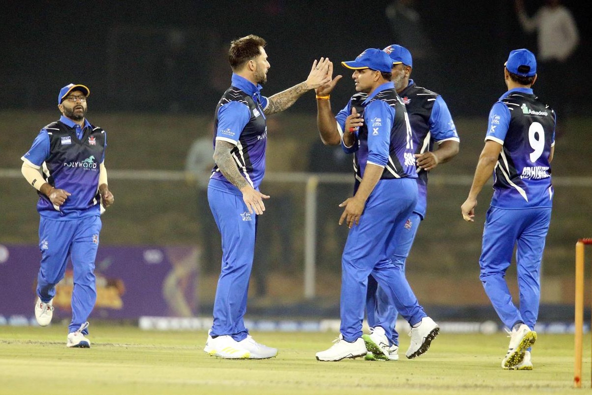 Mumbai Champions shine in IVPL opening match, defeat Telangana Tigers by 26 runs