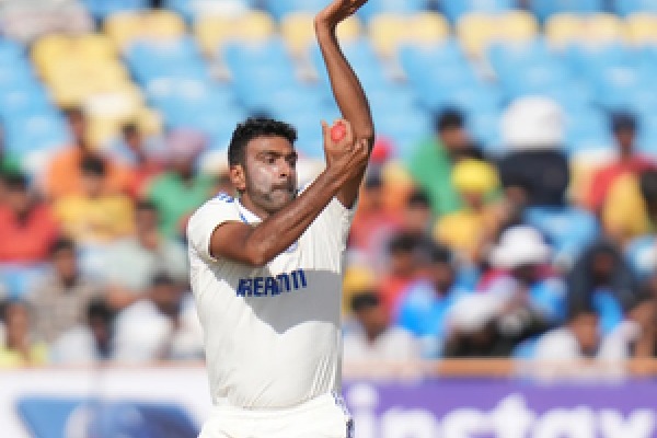 Wonderful to see Ashwin right up there, says Anil Kumble after off-spinner equals his record