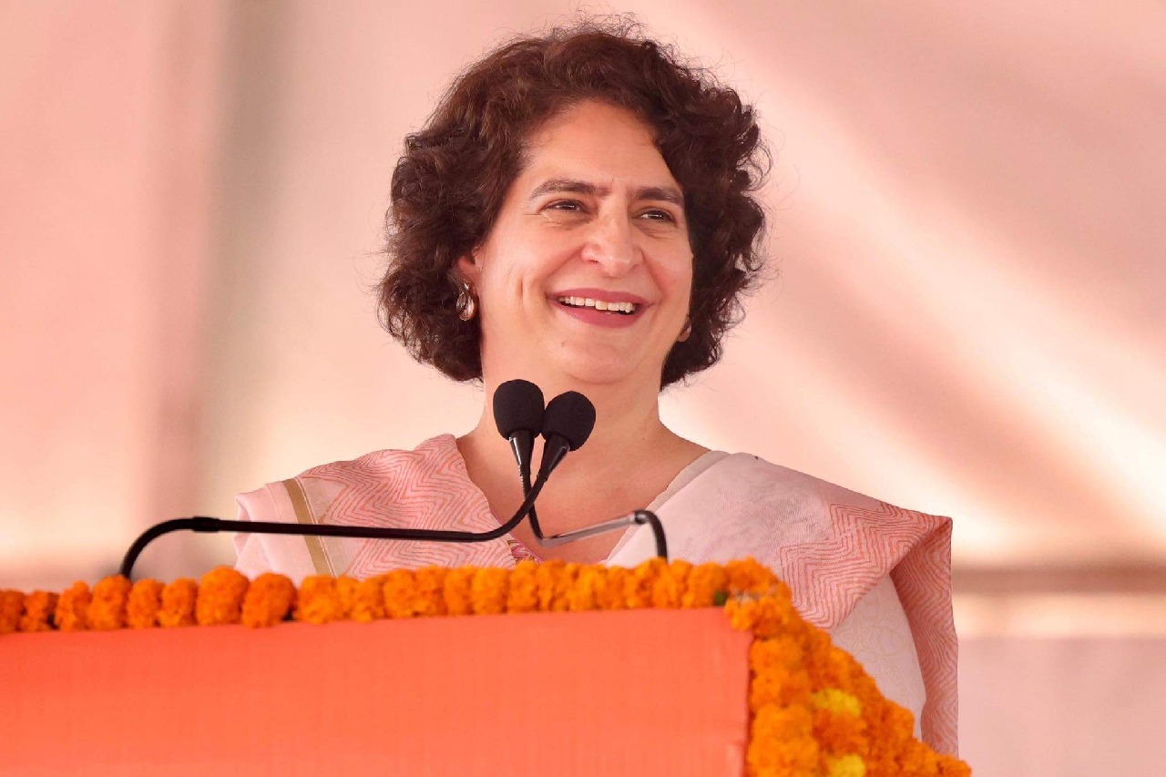 BJP wants to crush people's right, says Priyanka Gandhi on Himachal crisis