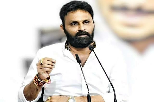 Kodali Nani criticizes Chandrababu, Pawan Kalyan: Predicts shock from Kapu community