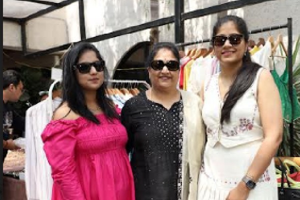 ప్రారంభమైన  విలక్షణమైన పాప్-అప్ ఎగ్జిబిషన్, రిజర్వ్ !