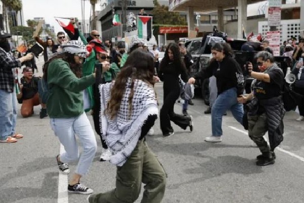 96th Academy Awards: Protesters disrupt Oscars red carpet