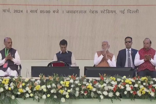 PM Modi lays foundation of Delhi Metro's two new corridors