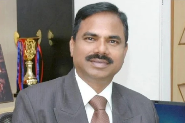 Chandrababu Naidu offers ticket to Telangana BJP leader in AP