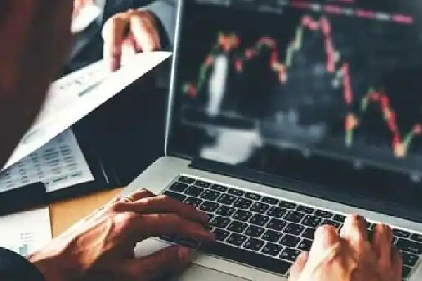 India’s services sector growth surges leading to more jobs in March: PMI survey