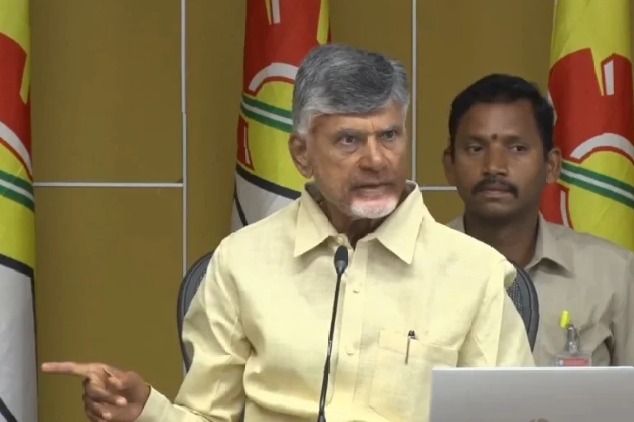 TDP accuses YSRCP of soliciting donations from gamblers: Chandrababu Naidu