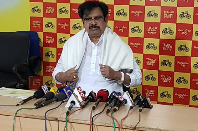 Varla Ramaiah responds to Sajjala's comments over volunteers salary promise