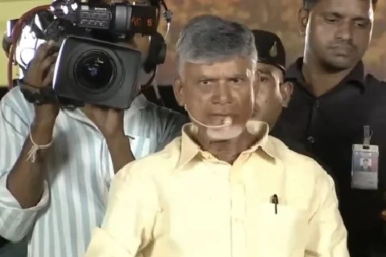YSRCP Condemns Stone-Throwing Incident at Chandrababu Naidu
