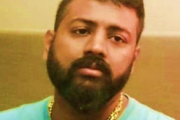 Sukesh Chandrashekhar writes to HM Shah over 'WhatsApp conversations' with AAP leaders including Kejriwal