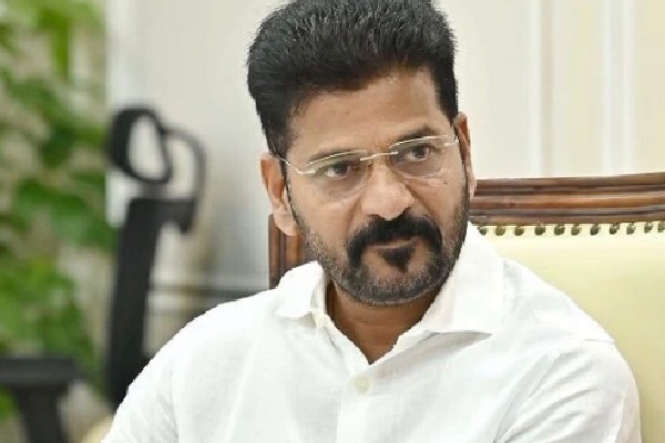 Delhi Police Issue Notice to Telangana CM Revanth Reddy Over Alleged Fake Video