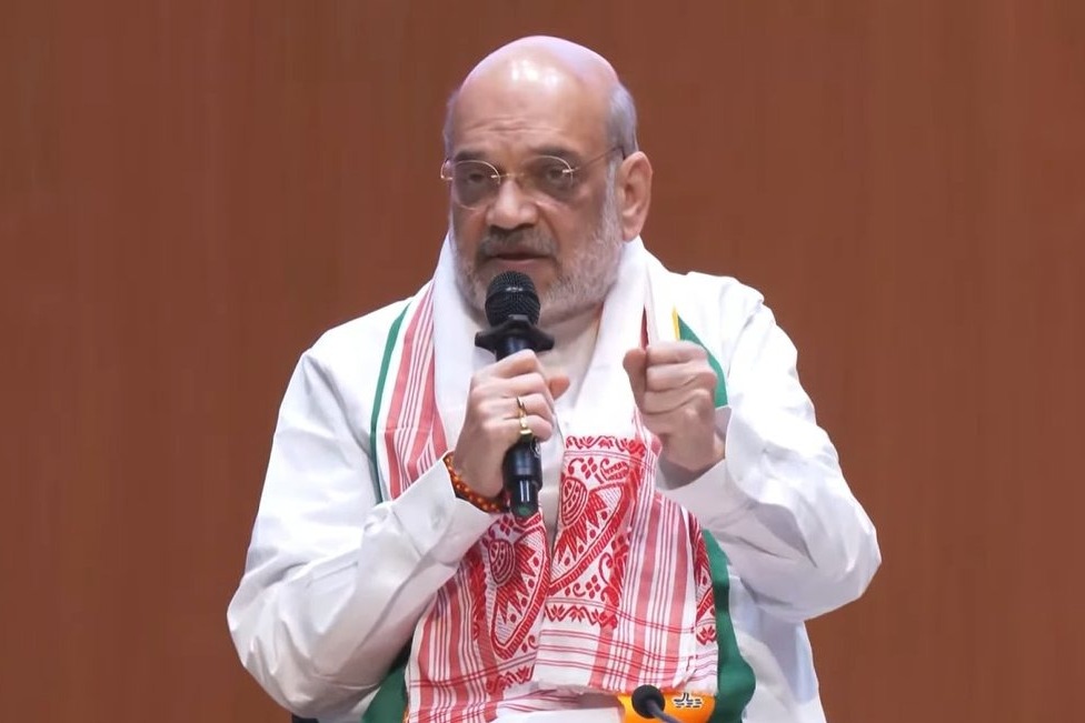 BJP supports reservation policy, Congress peddling propaganda: Amit Shah