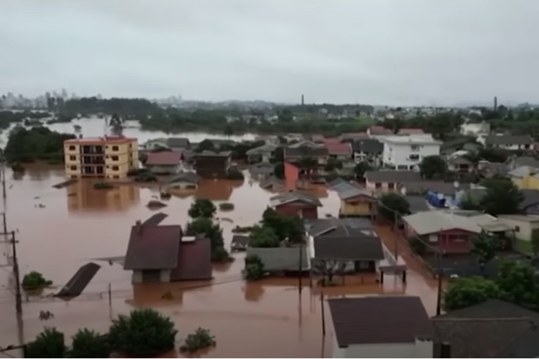 Deadly storms claim 100 lives, damage 100,000 homes in Brazil