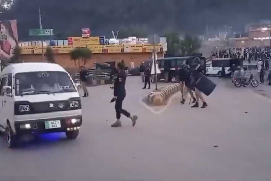 Peace in sight for PoK after days of violence and unrest?