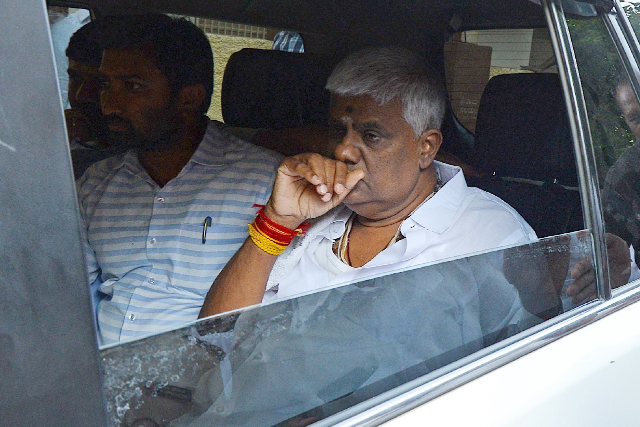 S*x video case: HD Revanna refuses to comment on MP-son Prajwal Revanna