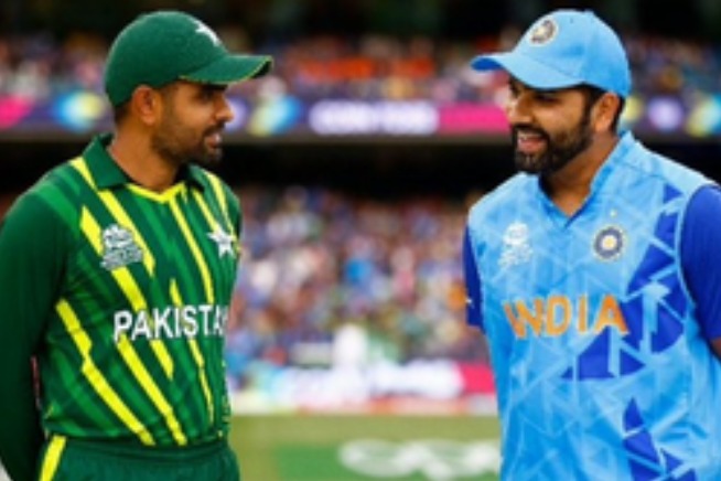 T20 World Cup: Pakistan's middle order not in great form; fast bowlers key against India, says Azhar Ali