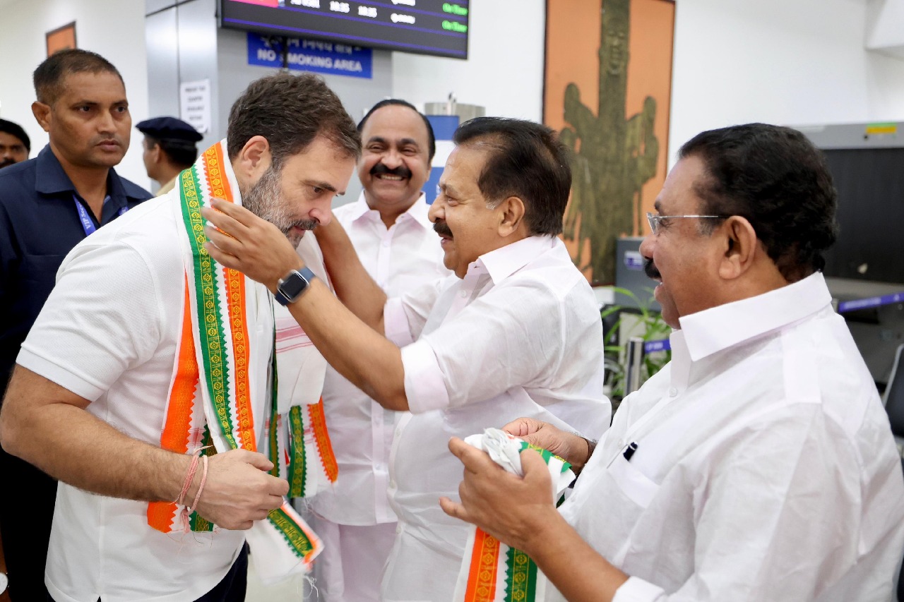 Rahul Gandhi arrives in Kerala to thank people of Wayanad