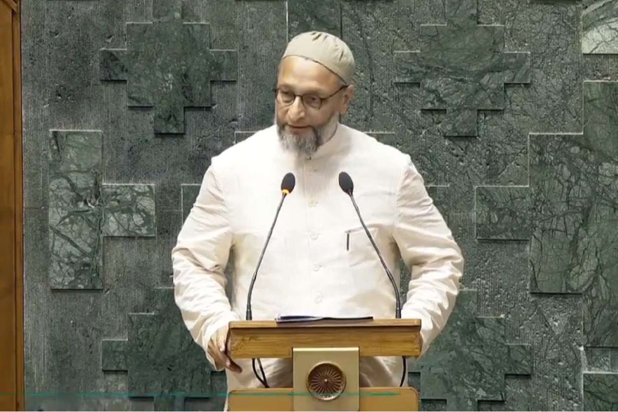 Owaisi raises 'Jai Palestine' slogan after taking oath as MP