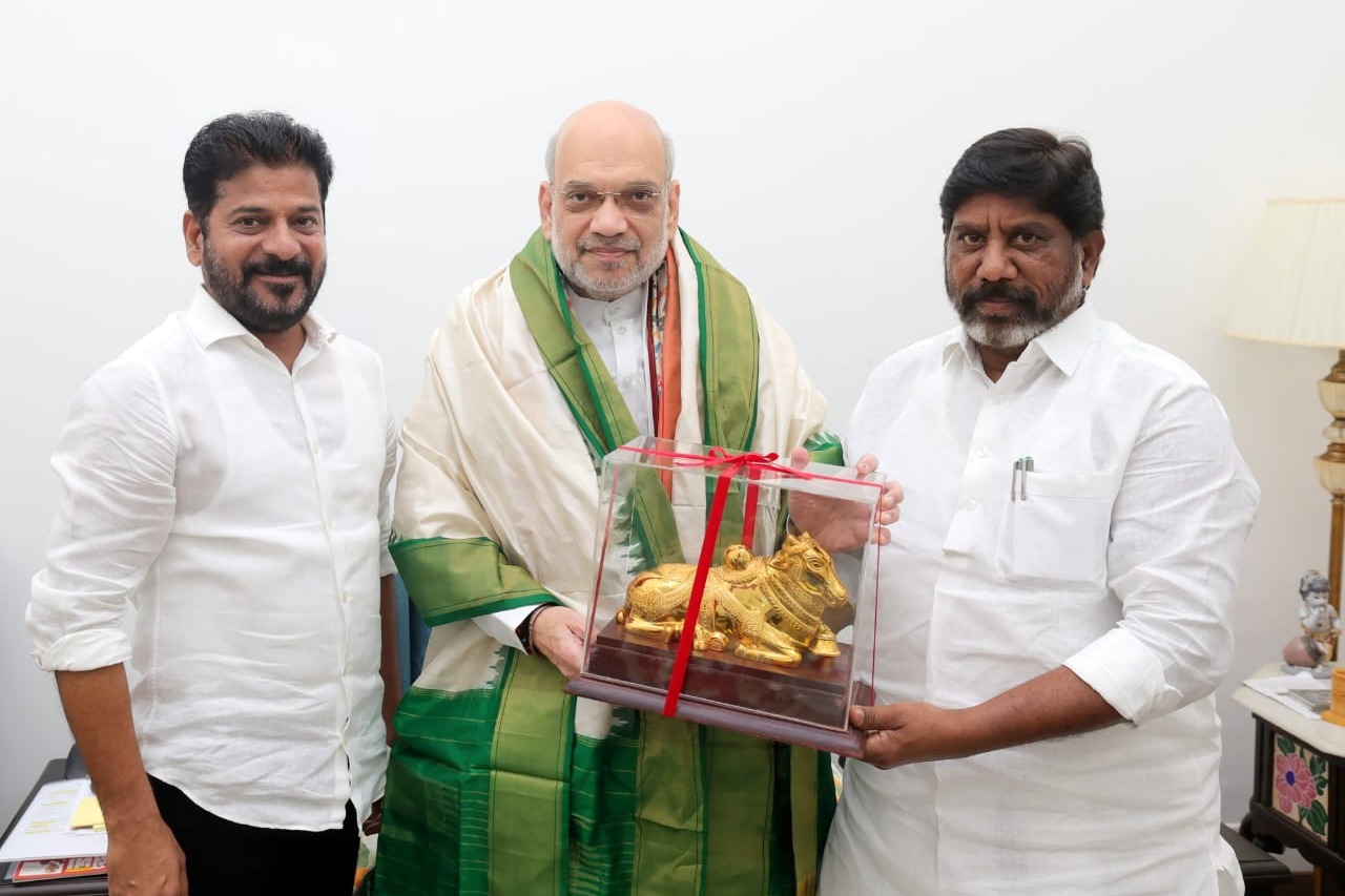Photos: Meeting of CM Revanth Reddy and Dy CM Bhatti Vikramarka with Home Minister Amit Shah in Delhi Today