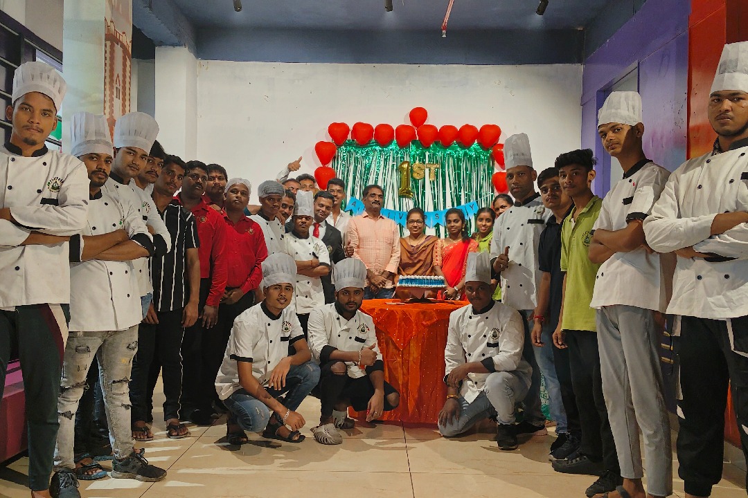 Platform 65 Celebrates 1st Anniversary of Vizianagaram Branch with Exciting Offers