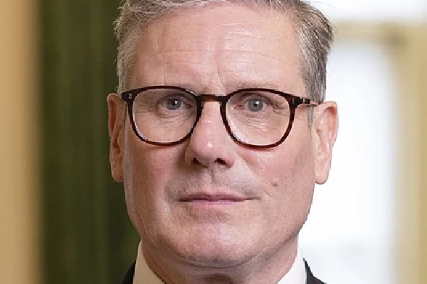 UK PM condemns 'far-right thuggery' as riots continue across country