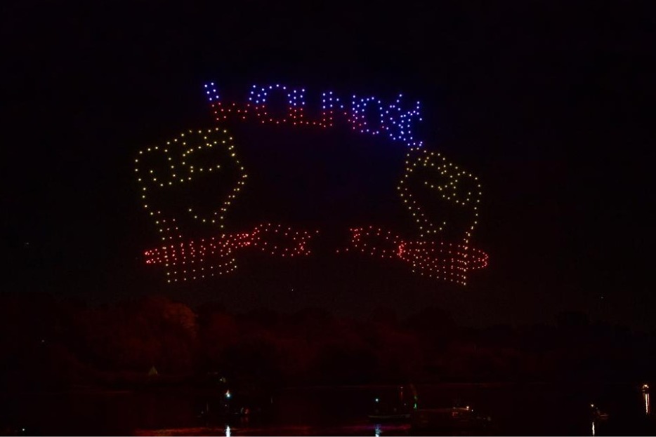 Poland commemorates 80th anniversary of Warsaw Uprising with drone light show