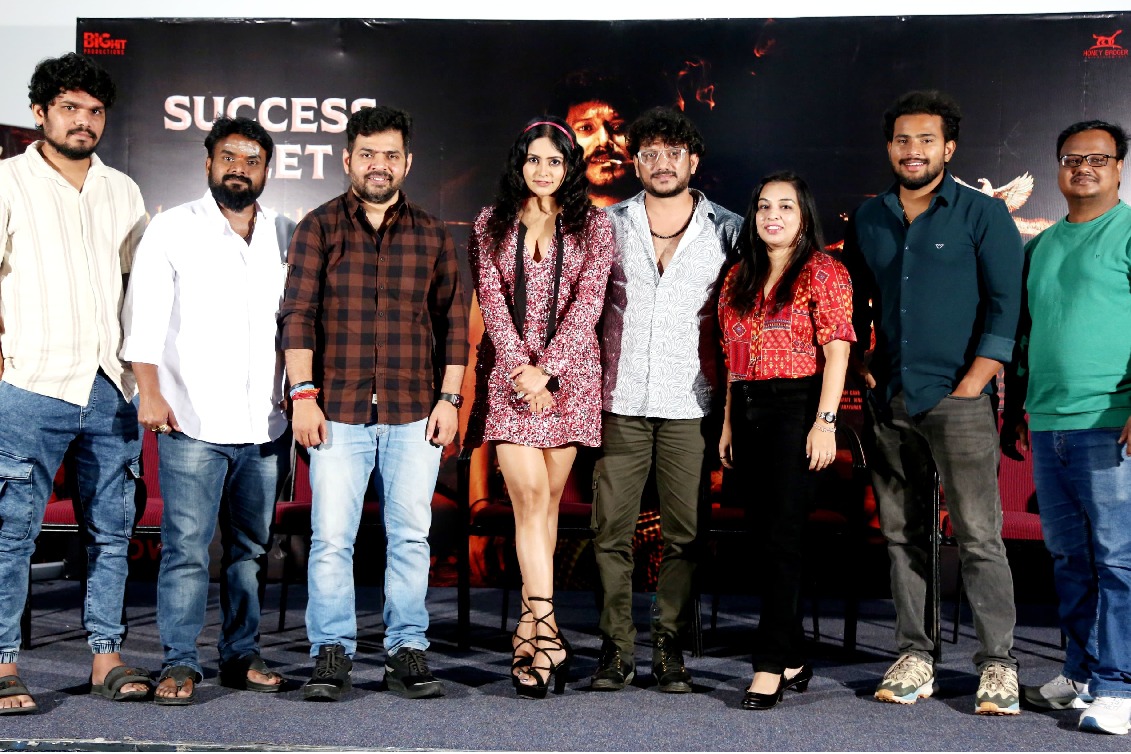 ‘కళింగ’ను ఇంత పెద్ద హిట్ చేసిన ఆడియెన్స్‌కు థాంక్స్.. సక్సెస్ మీట్‌లో హీరో, దర్శకుడు ధృవ వాయు 
