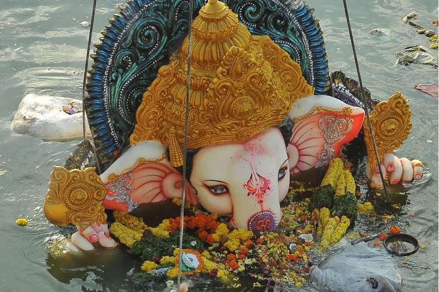 Ganesh idol immersion continues in Hyderabad today
