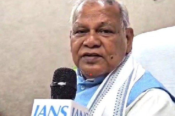 Jitan Ram Manjhi raises concerns on Ganga Udbhav Yojana