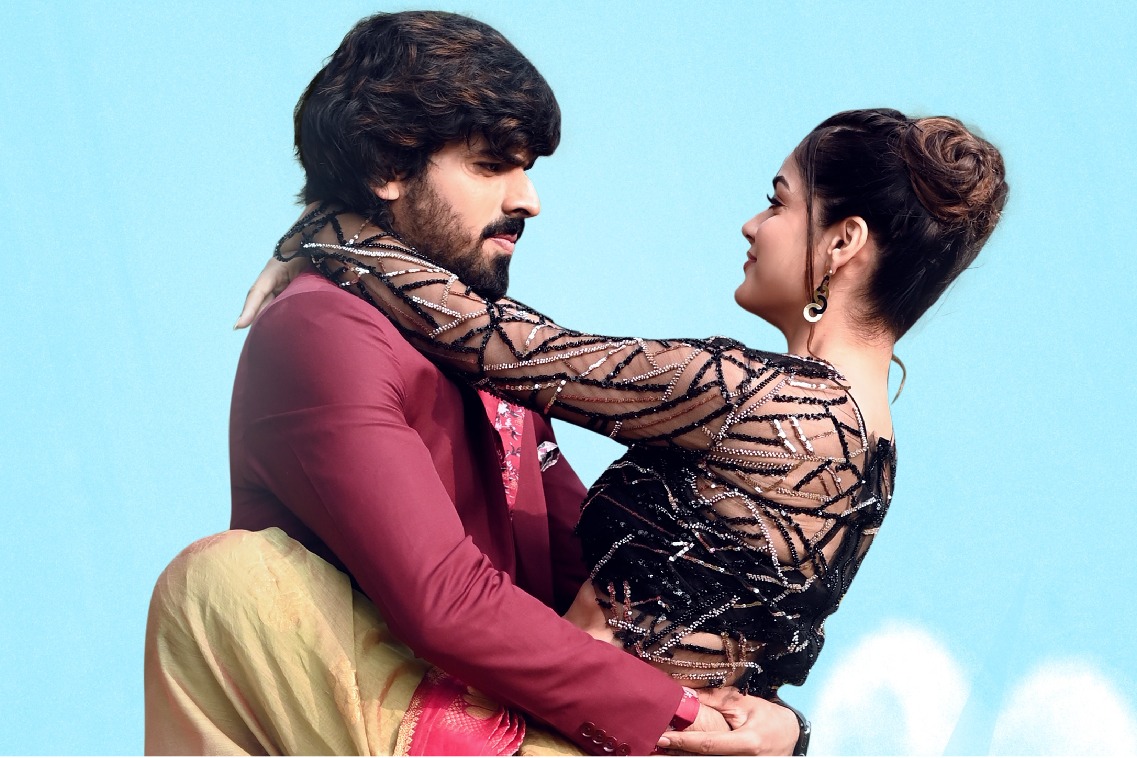 "మిస్టర్ ఇడియ‌ట్‌" సినిమాలోని 'కావాలయ్యా..' లిరికల్ సాంగ్ రిలీజ్