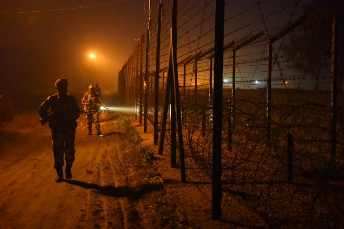 Smuggler dies after spending five hours in Ichhamati River along Indo-B’desh border: BSF