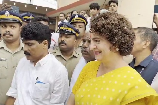 I expect people will give me chance to represent Wayanad: Priyanka Gandhi