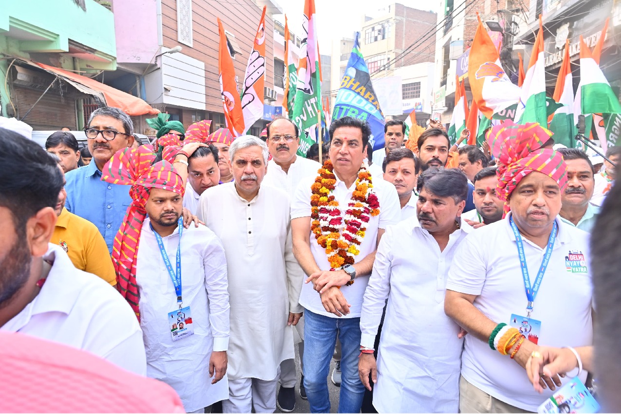 Gahlot resignation: Delhi Congress calls AAP a sinking ship