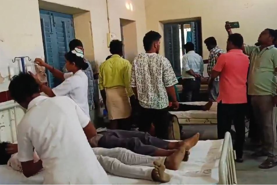 Telangana: 25 children fall ill after having mid-day meals at school