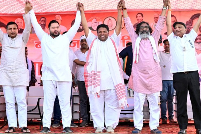 Jharkhand: After see-saw battle, INDIA bloc takes big lead against NDA in early trends