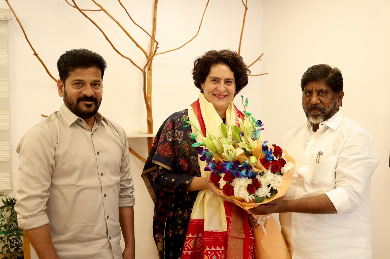 Telangana CM, Deputy CM congratulate Priyanka Gandhi on winning Wayanad seat