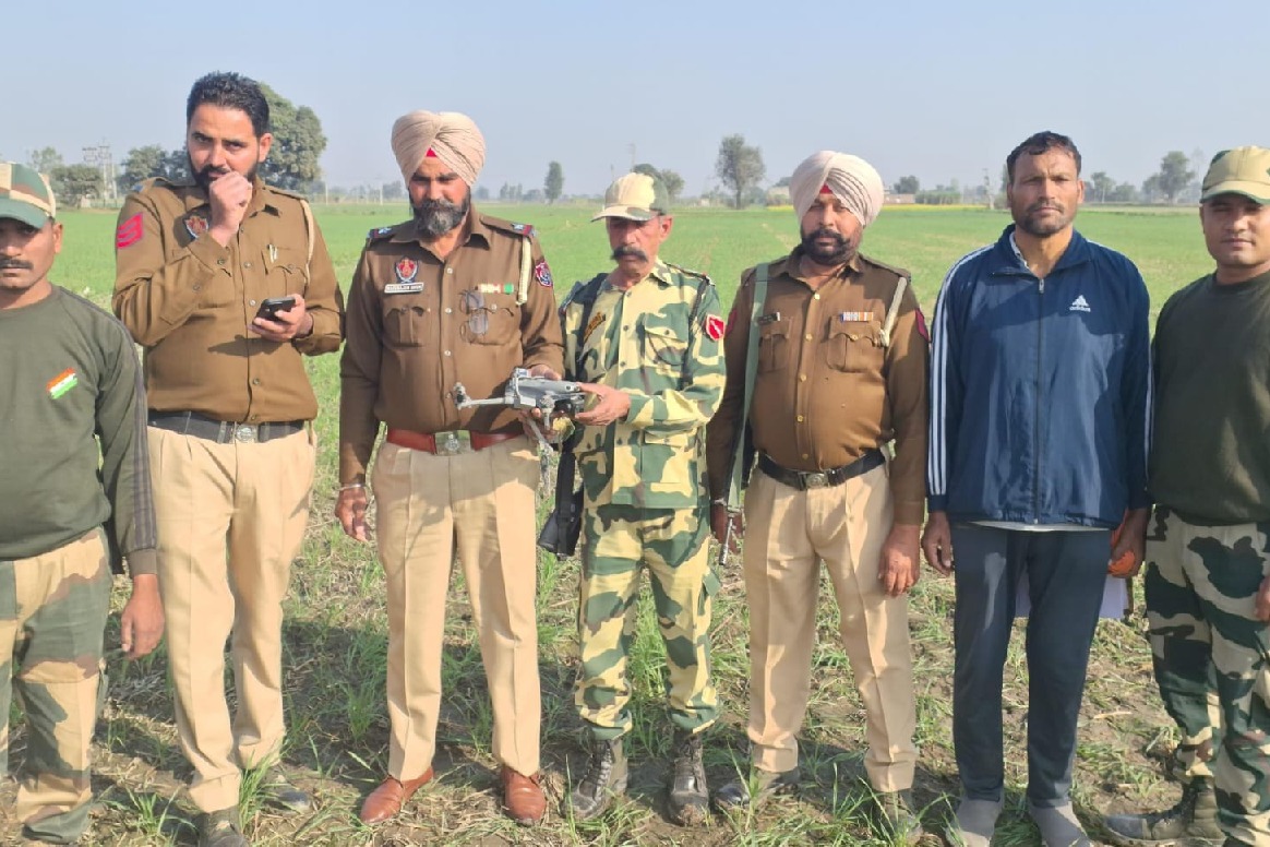 BSF seizes 4 Pakistani drones, over 1 kg heroin along Punjab border