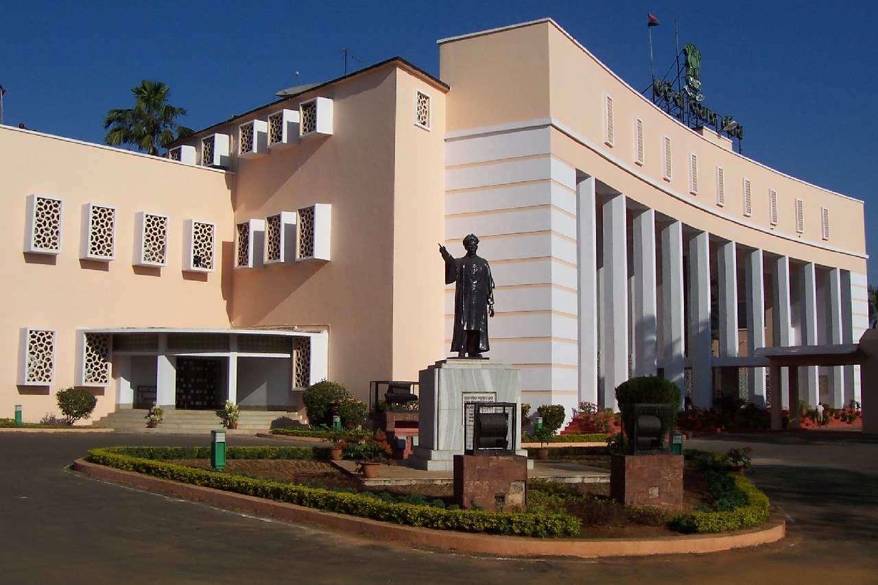 Odisha Assembly witnesses ruckus over Andhra Pradesh's Polavaram project