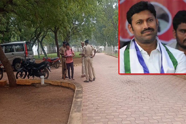 YSRCP MP YS Avinash Reddy Placed Under House Arrest